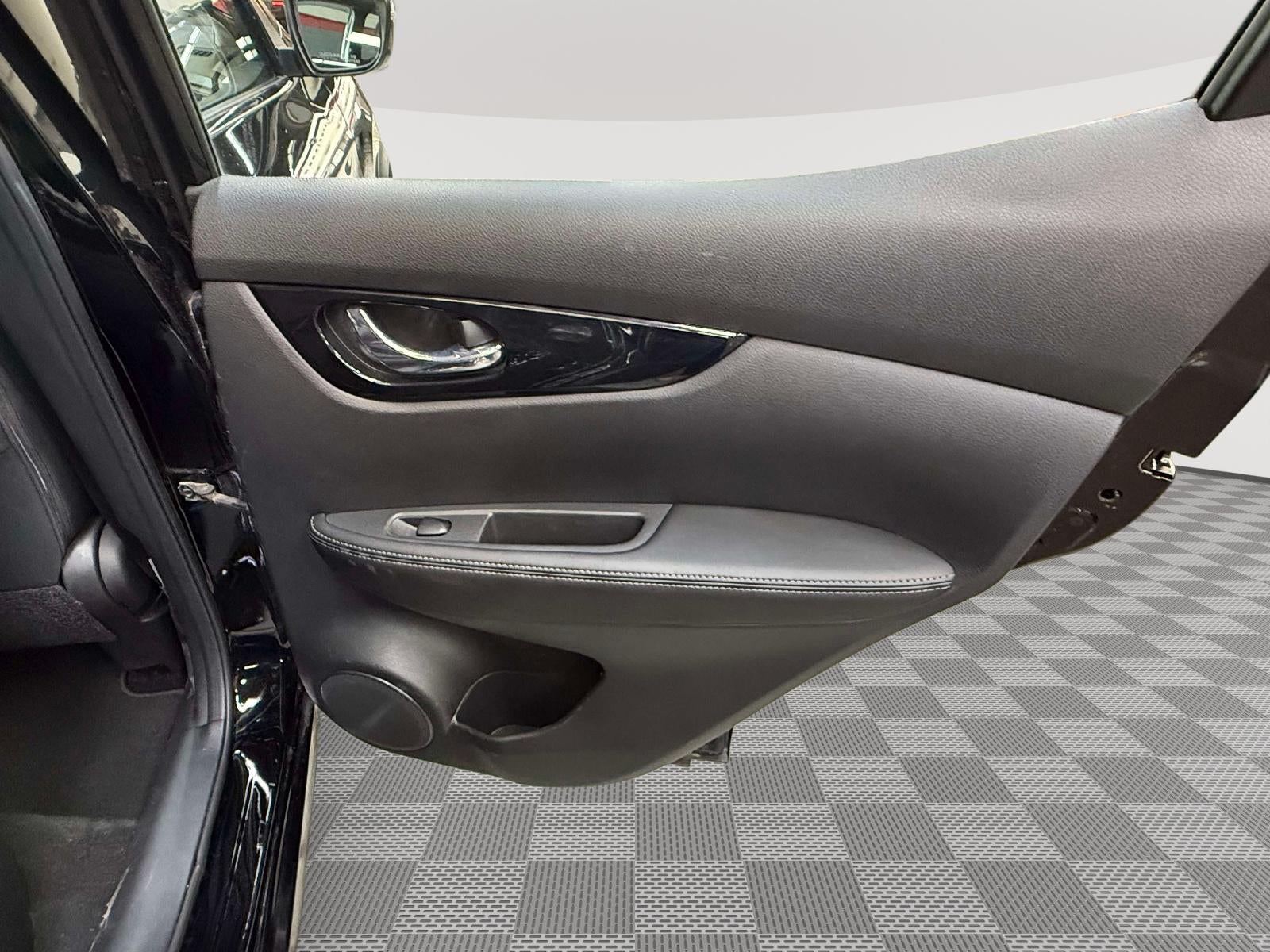 2018 Nissan Rogue Sport SV