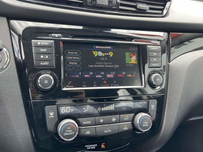 2022 Nissan Rogue Sport SL AWD Xtronic CVT