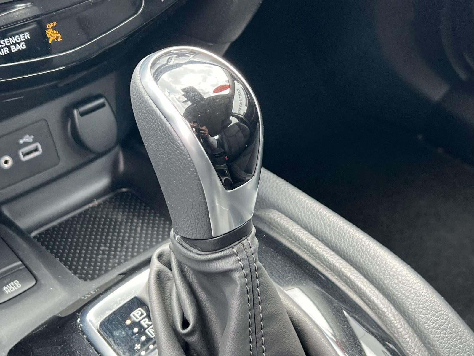 2022 Nissan Rogue Sport SL AWD Xtronic CVT