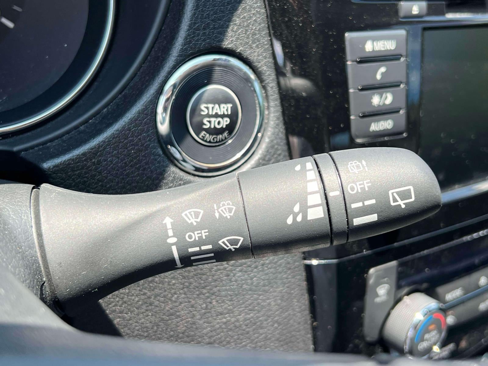 2020 Nissan Rogue Sport SV AWD Xtronic CVT