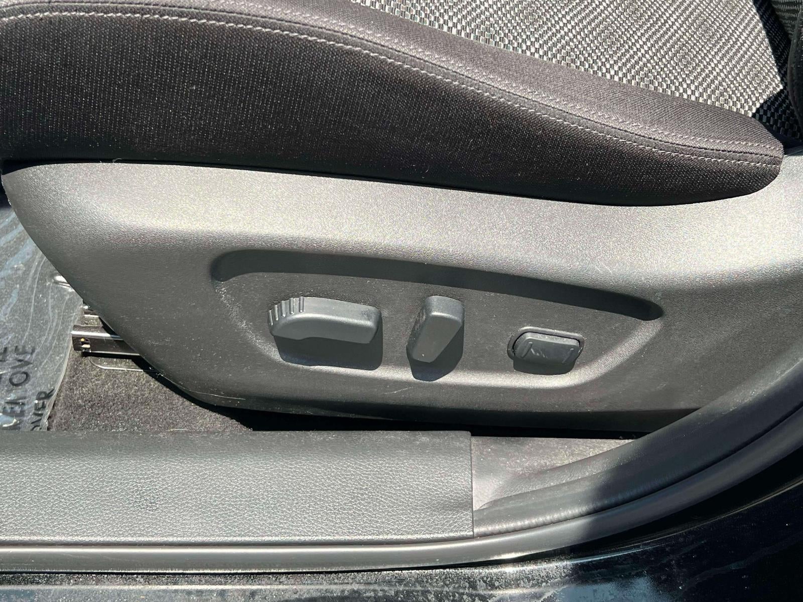 2020 Nissan Rogue Sport SV AWD Xtronic CVT
