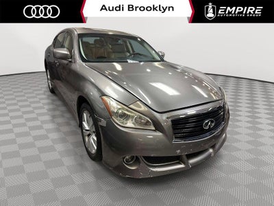2011 INFINITI M37x X