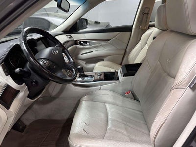 2011 INFINITI M37x X