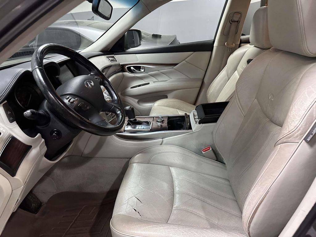 2011 INFINITI M37x X