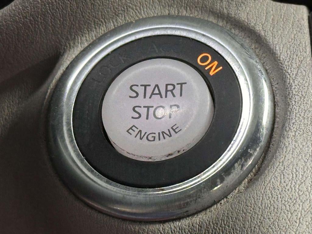 2011 INFINITI M37x X