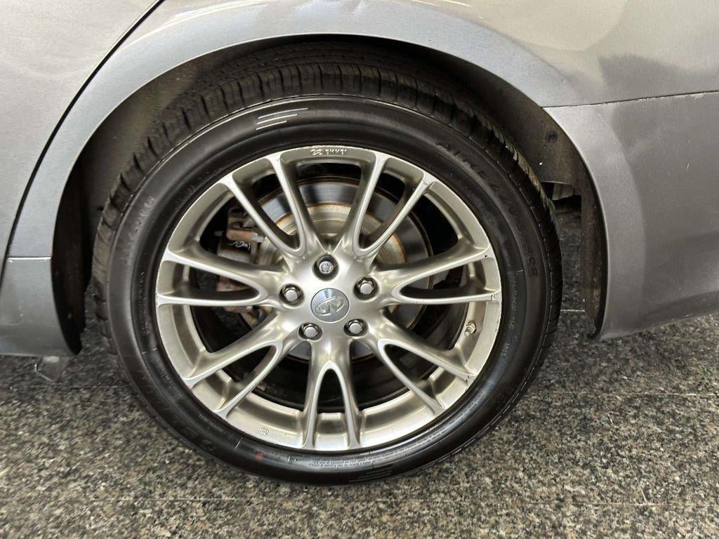 2013 INFINITI G37x X