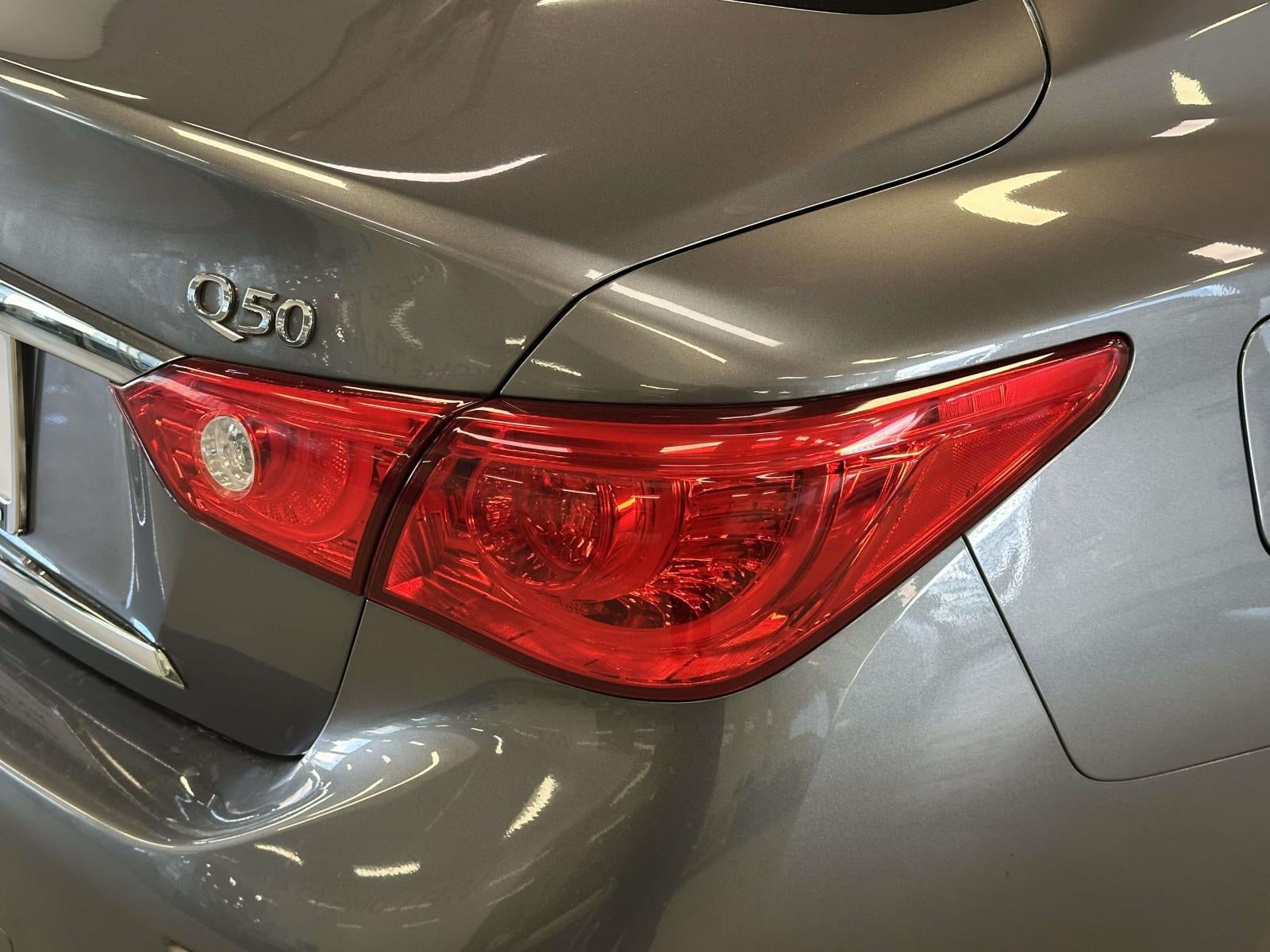 2016 INFINITI Q50 2.0t Premium