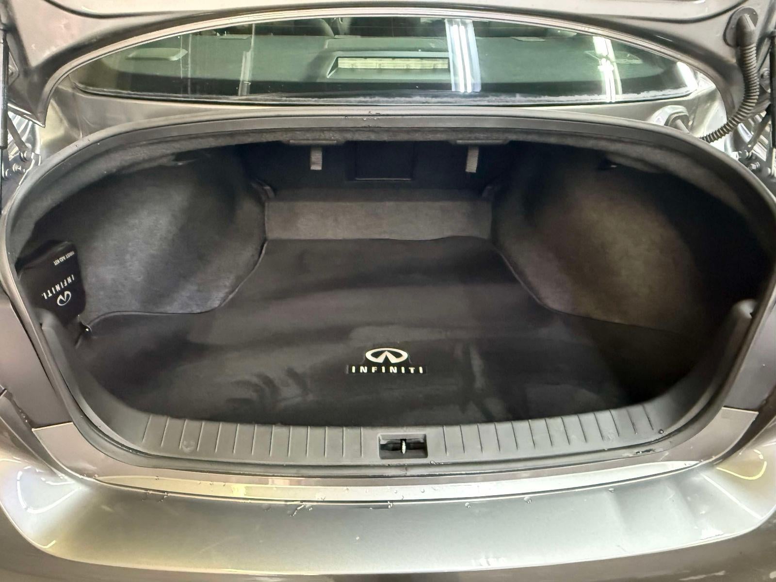 2023 INFINITI Q50 LUXE AWD