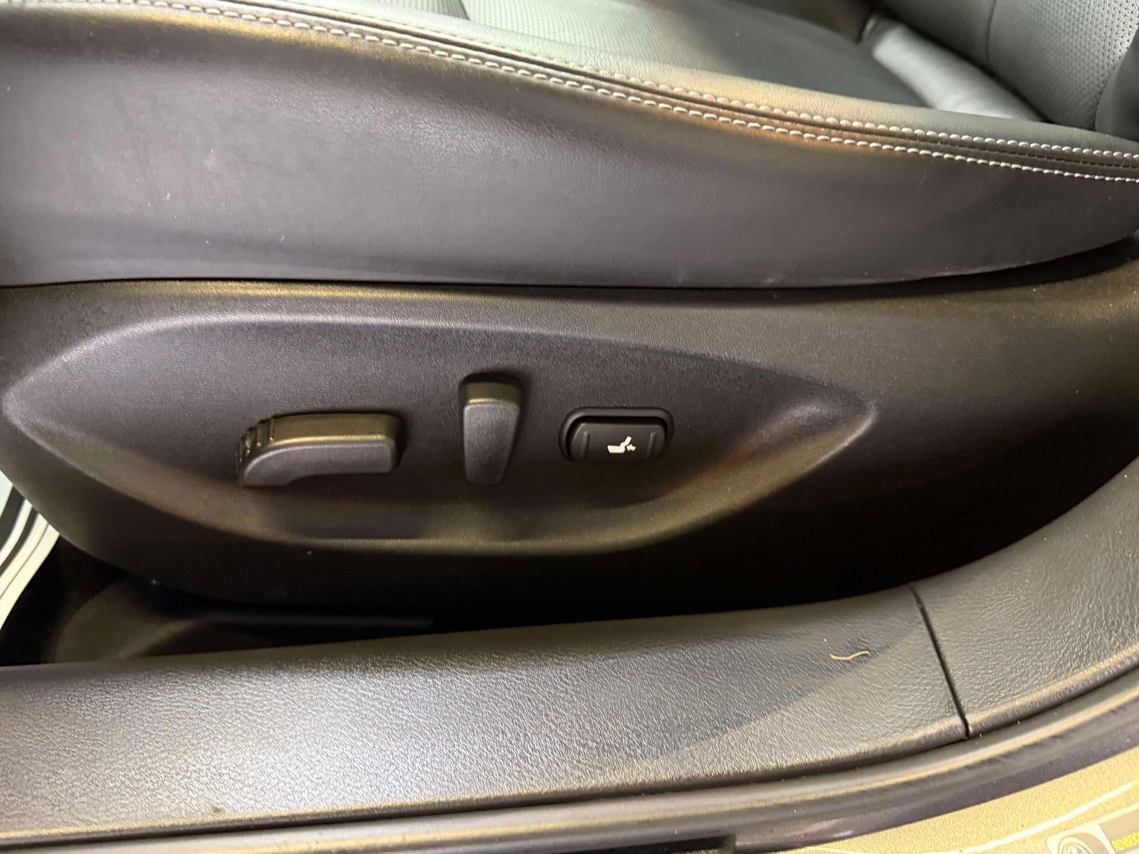 2023 INFINITI Q50 LUXE AWD