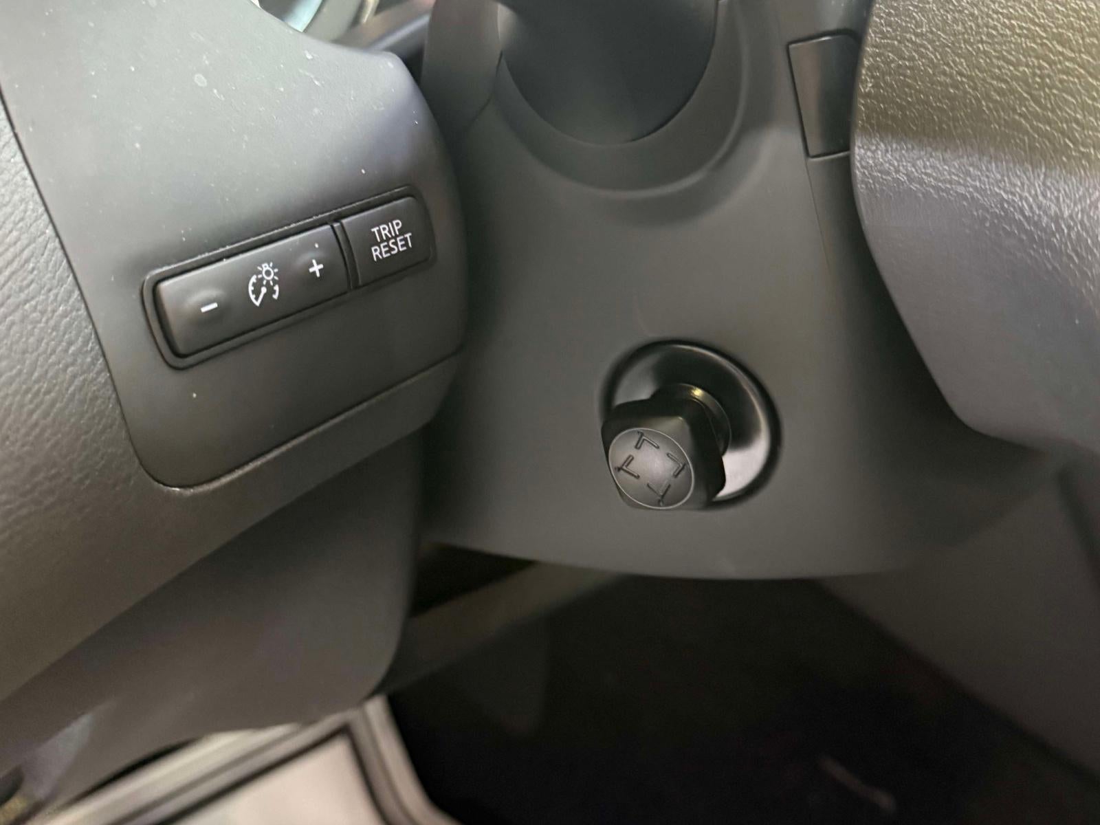 2023 INFINITI Q50 LUXE AWD