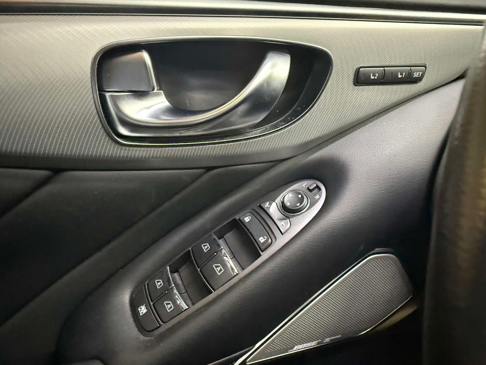 2023 INFINITI Q50 LUXE AWD