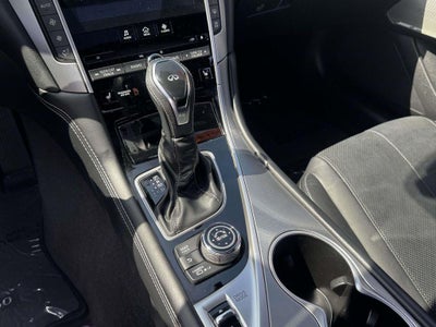 2018 INFINITI Q60 3.0t LUXE