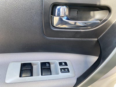 2011 Nissan Rogue S
