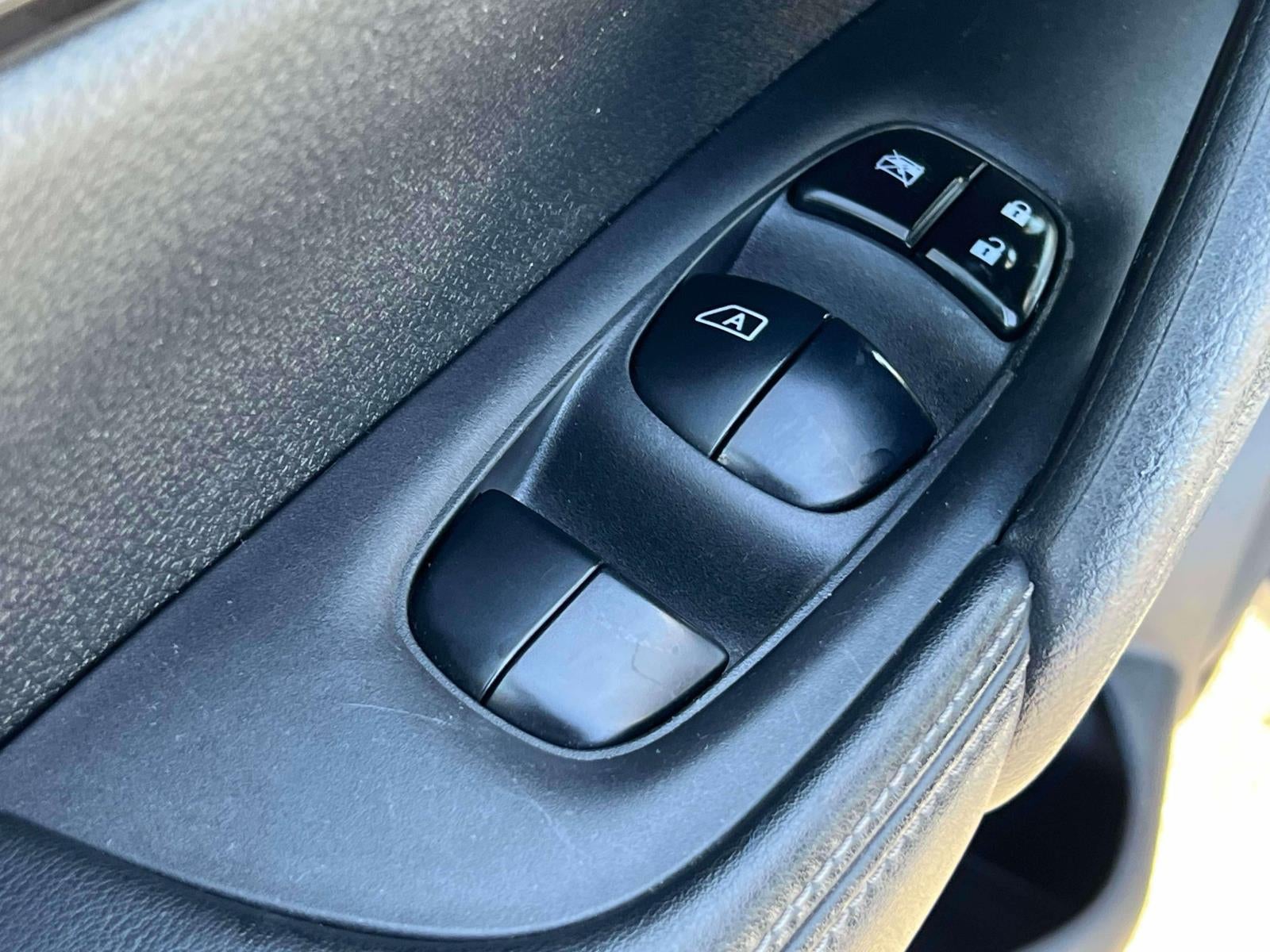 2020 Nissan Rogue S Intelligent AWD