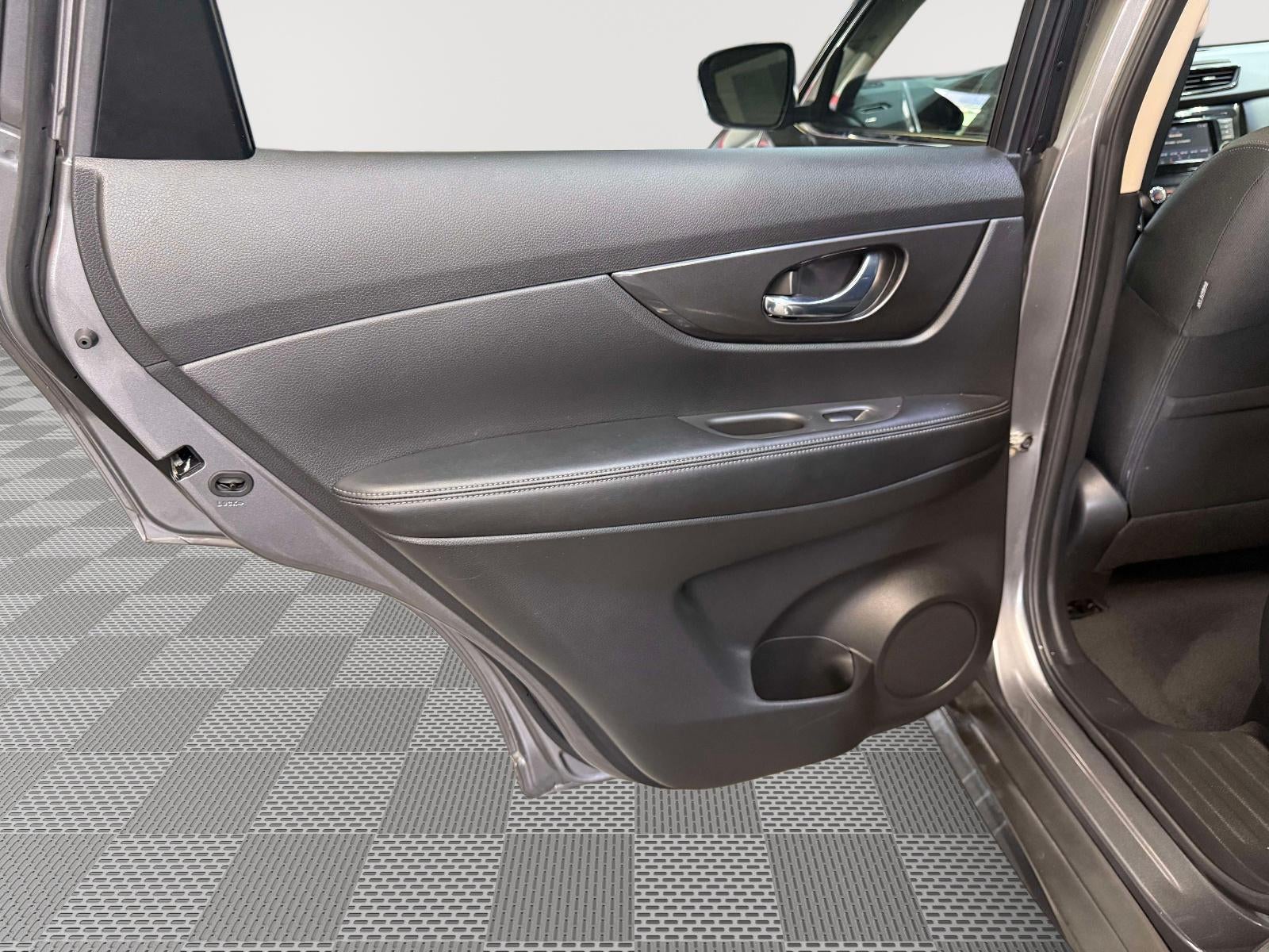 2020 Nissan Rogue SV Intelligent AWD