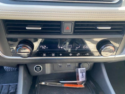 2023 Nissan Rogue SV FWD