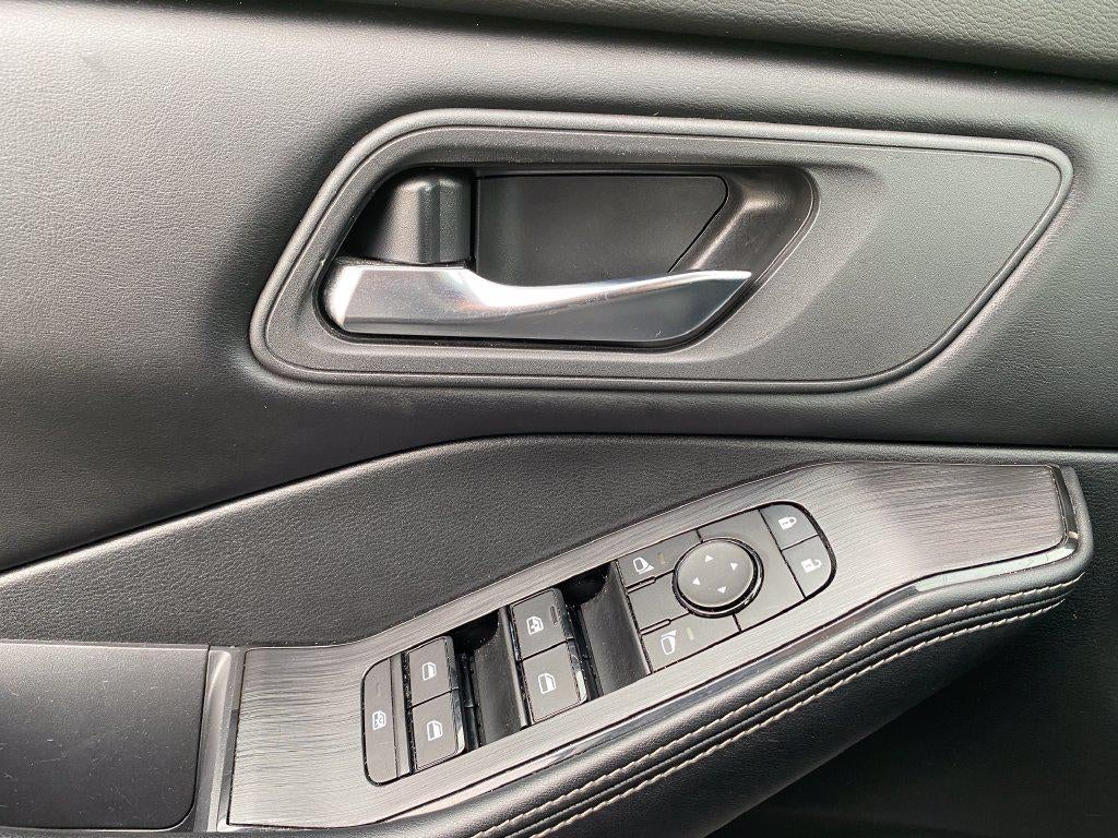 2025 Nissan Rogue SV Intelligent AWD