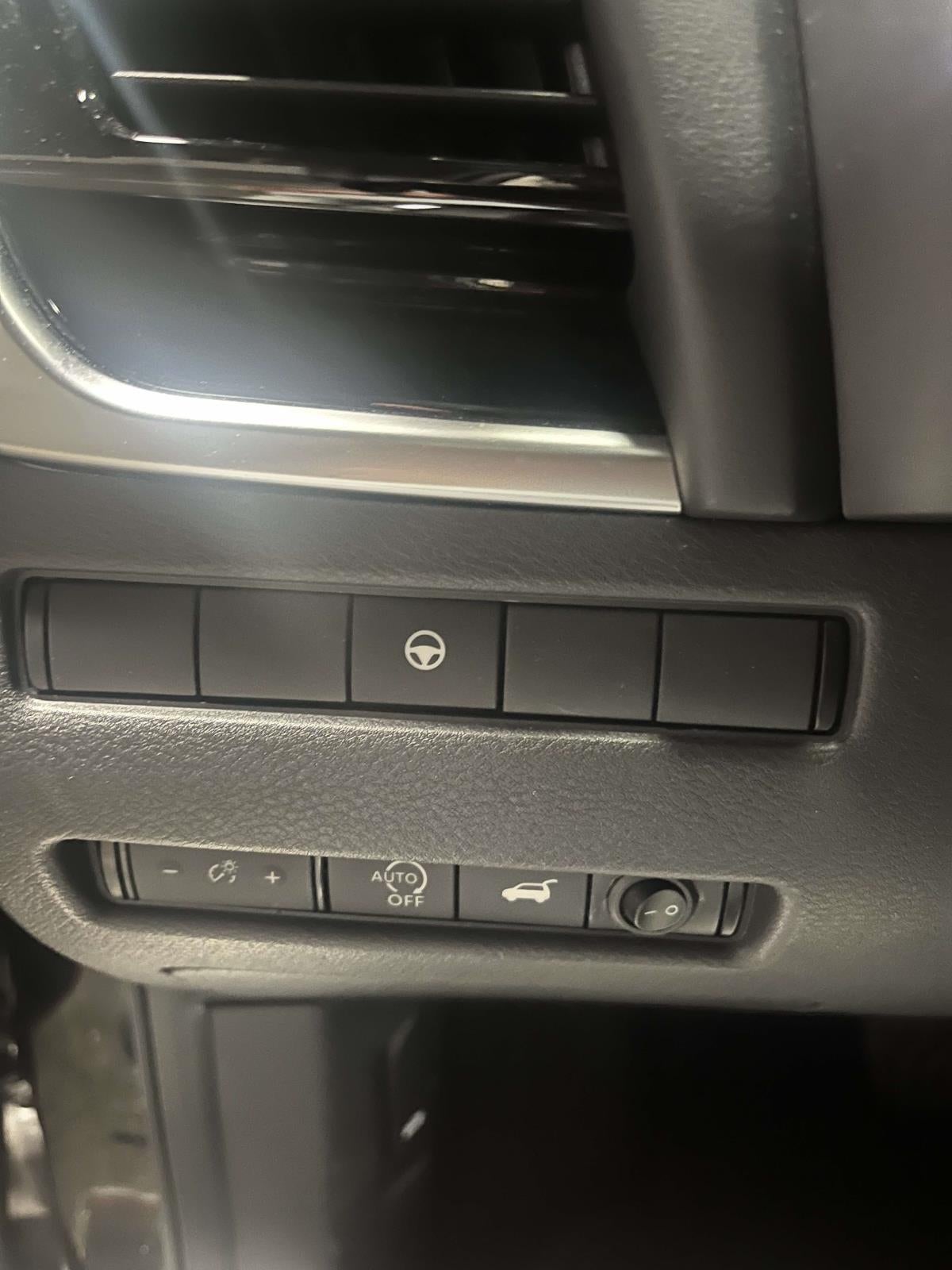 2023 Nissan Rogue SL Intelligent AWD