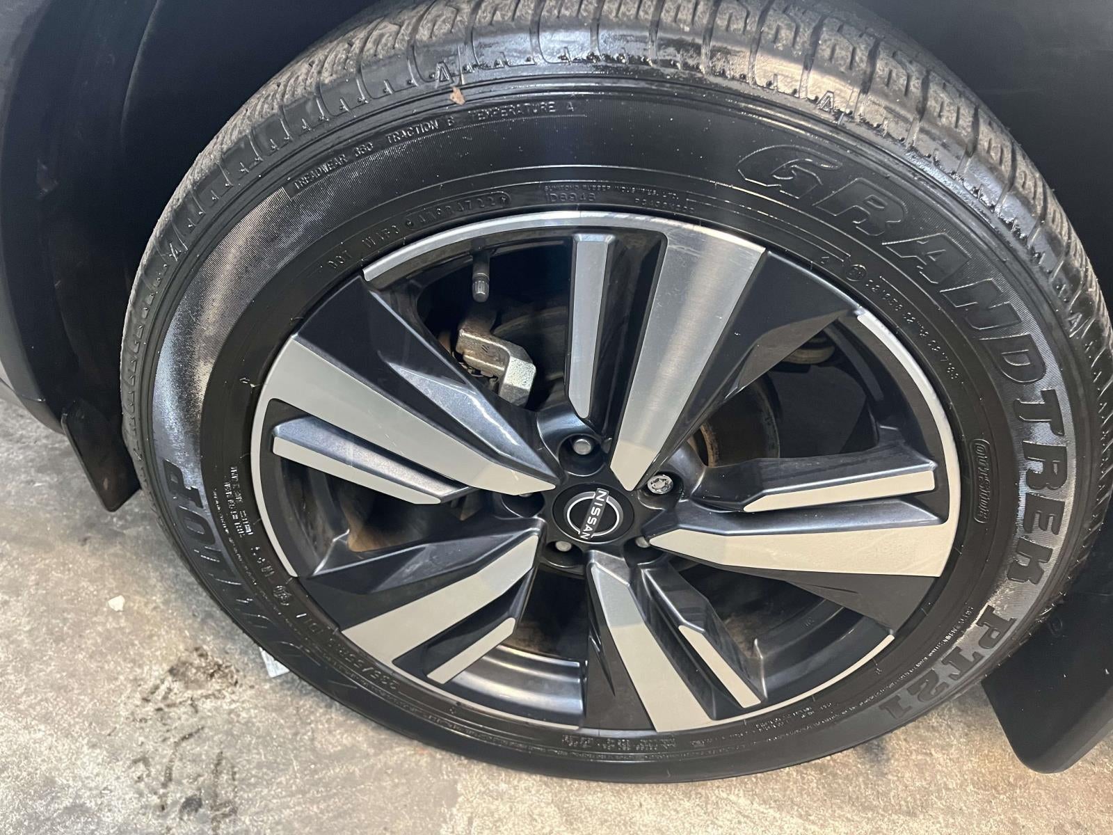 2023 Nissan Rogue SL Intelligent AWD
