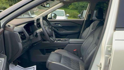 2022 Nissan Rogue Platinum Intelligent AWD