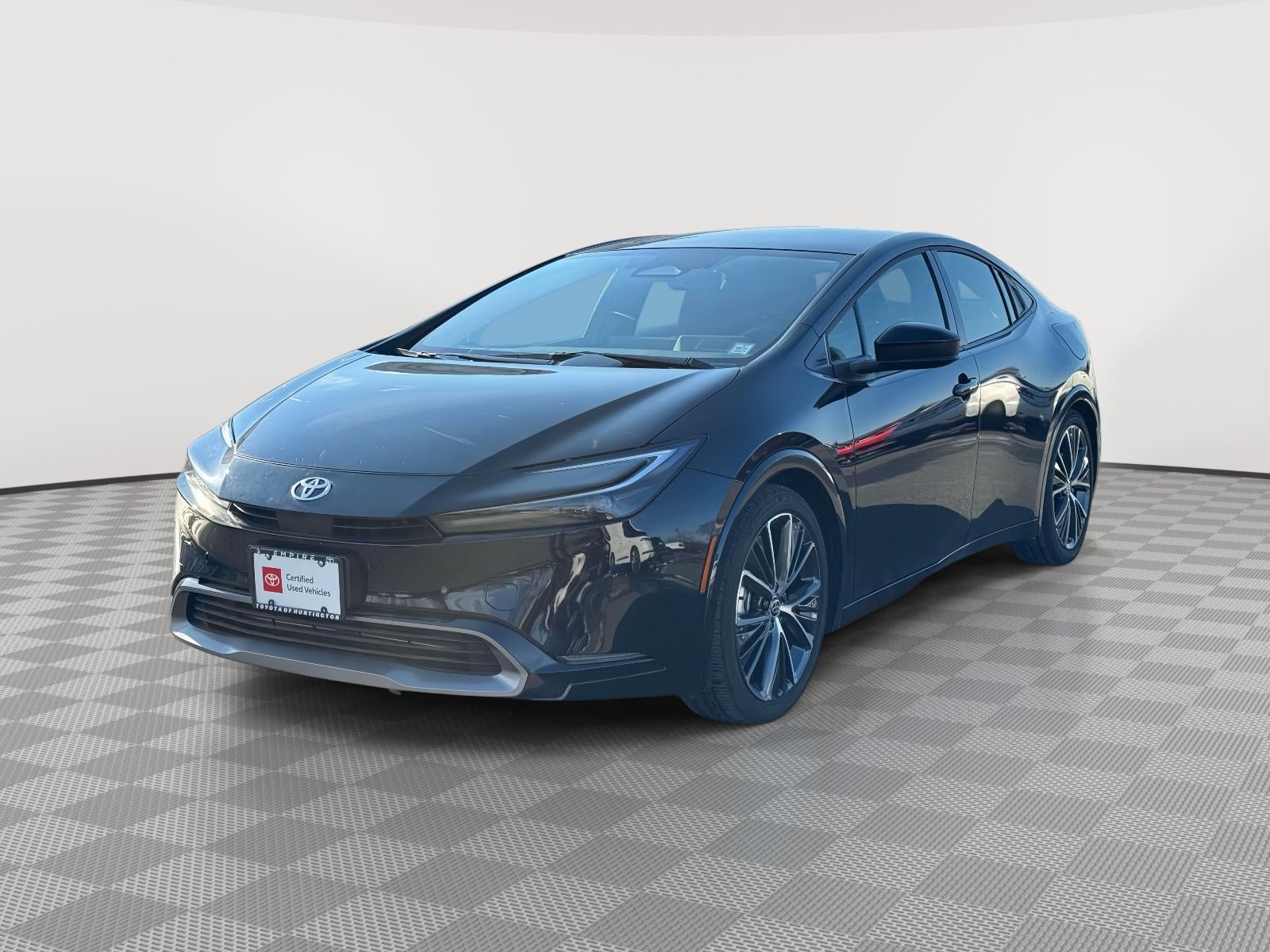 2025 Toyota Prius XLE