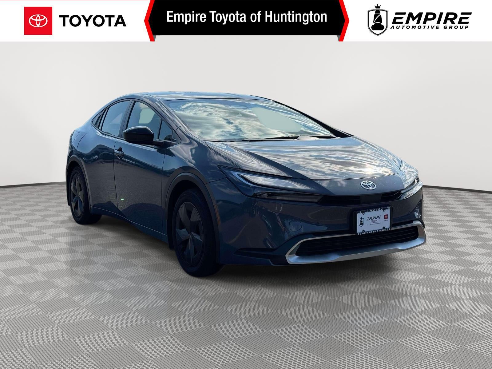 2026 Toyota Prius Plug-In Hybrid SE
