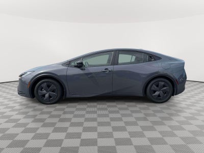 2025 Toyota Prius LE AWD-e