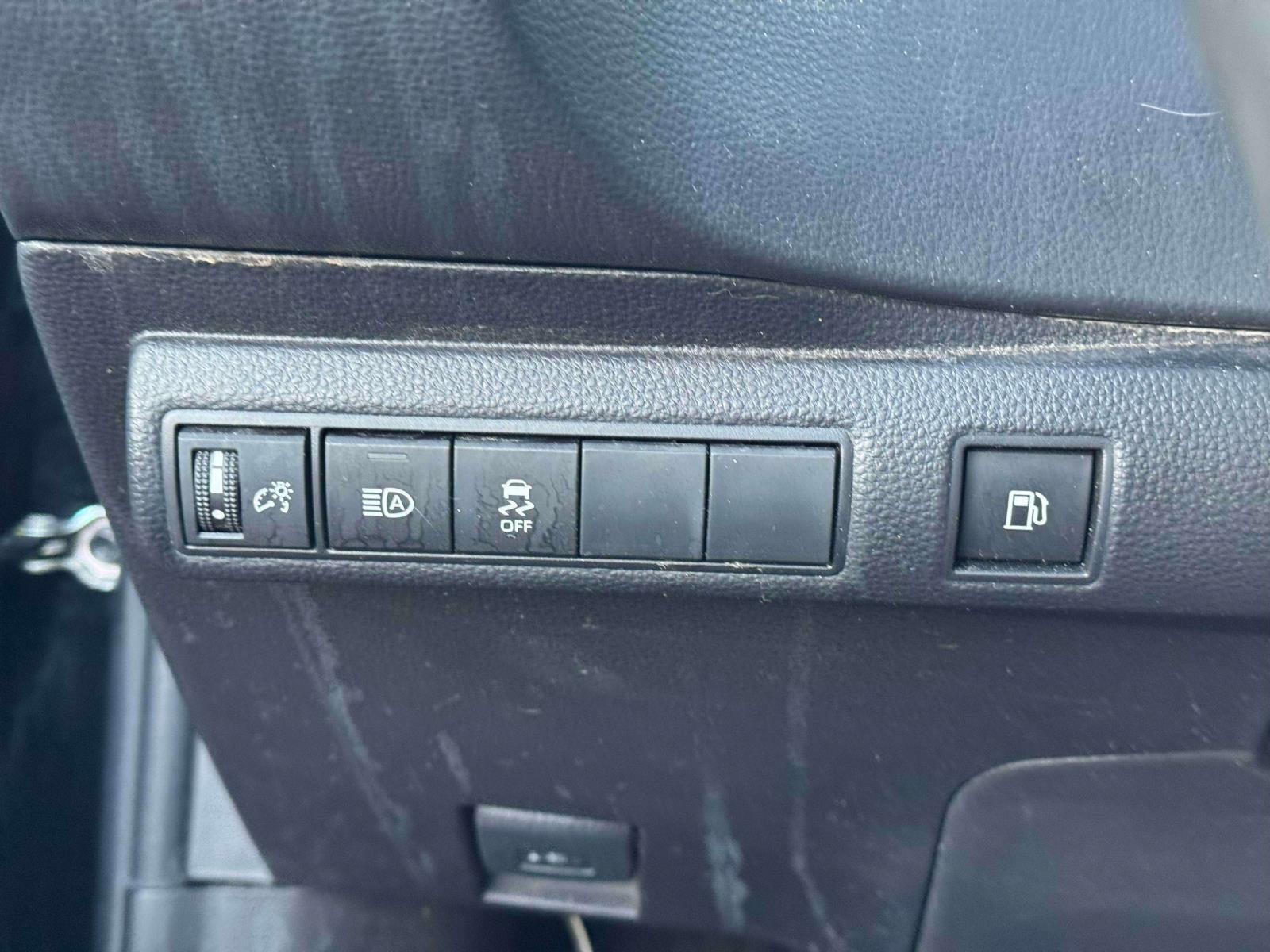 2023 Toyota Corolla Hybrid SE Infrared