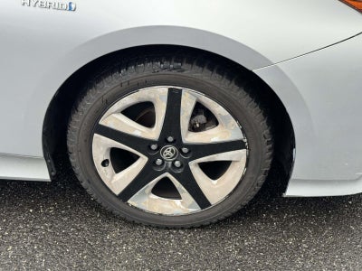 2017 Toyota Prius Four Touring
