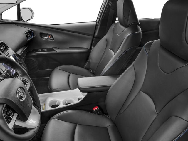 2017 Toyota Prius Four Touring