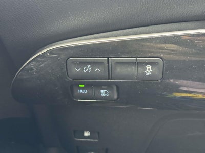 2016 Toyota Prius Three