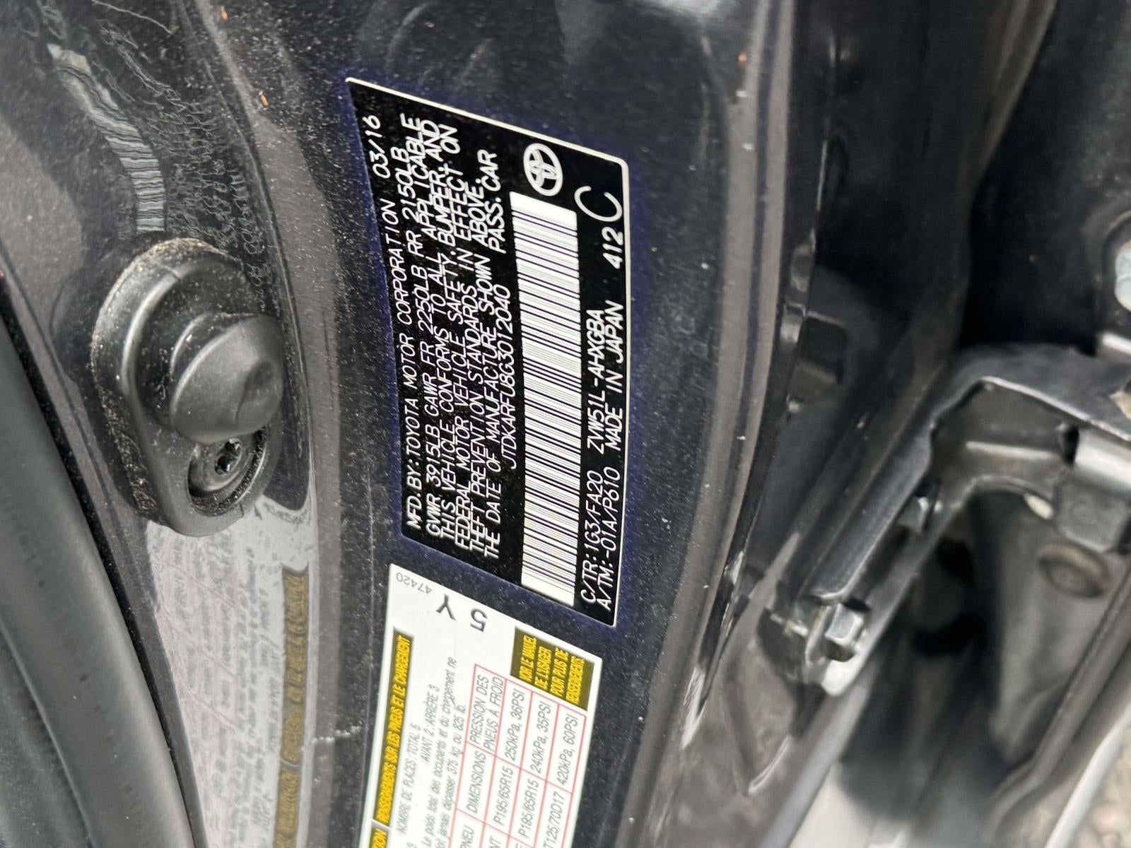 2016 Toyota Prius Three