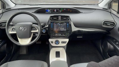 2016 Toyota Prius Three