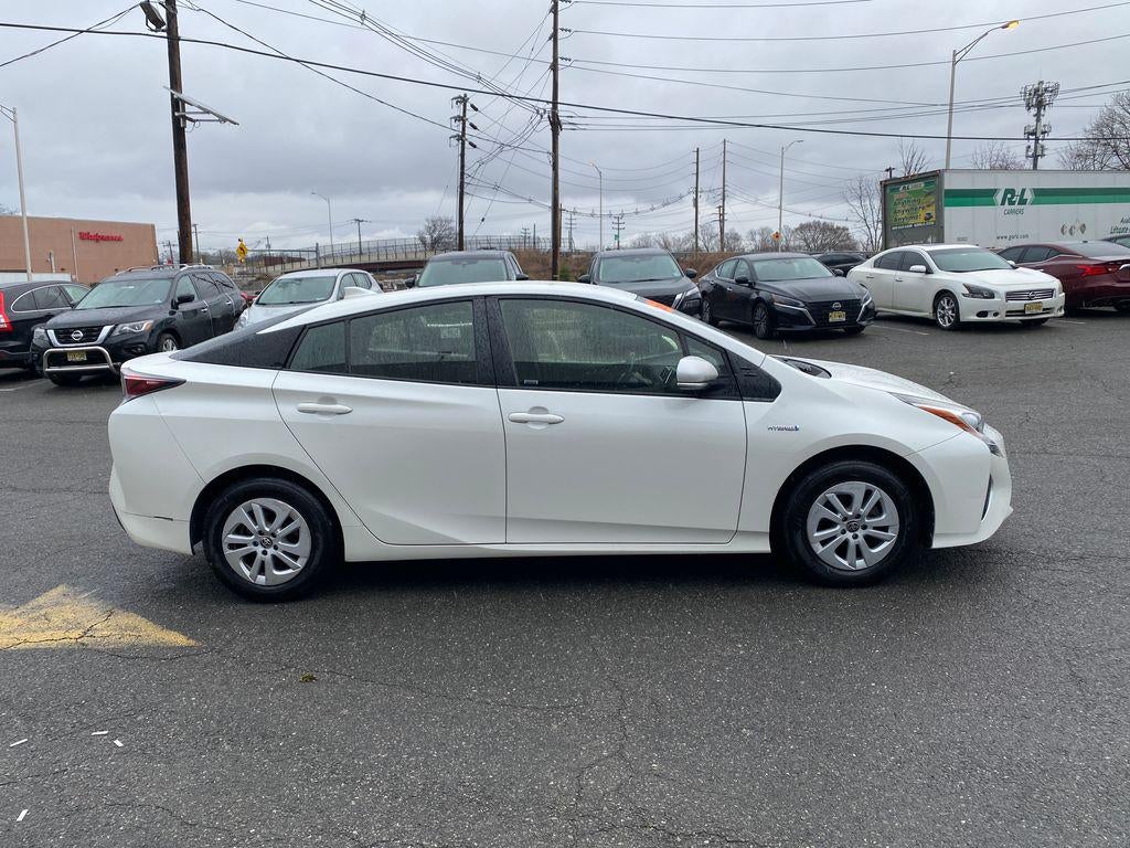 2016 Toyota Prius Two