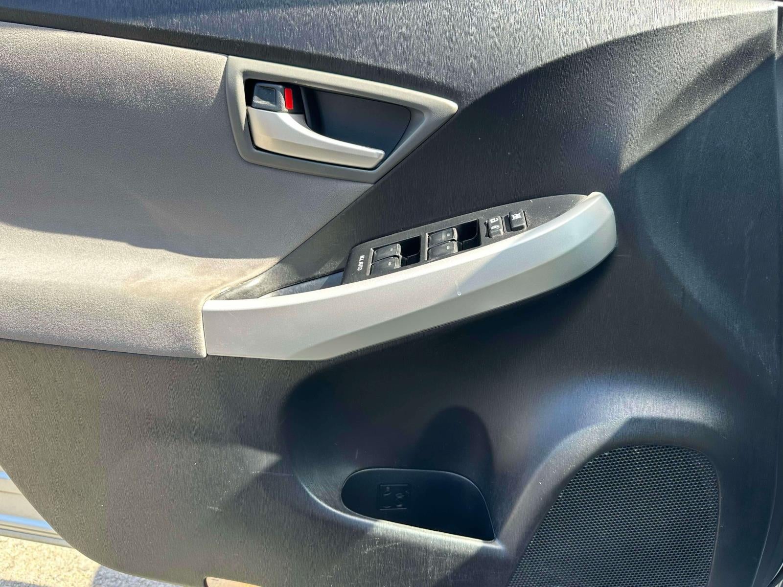 2014 Toyota Prius Two