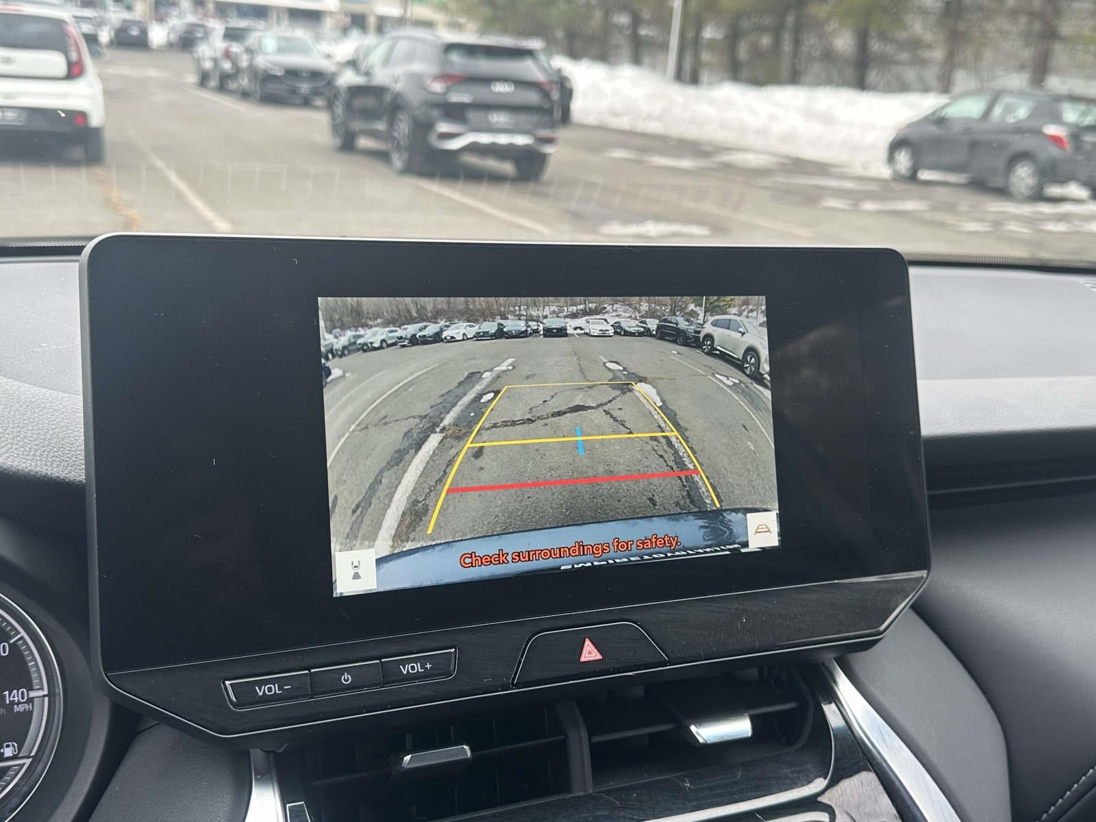 2023 Toyota Venza XLE