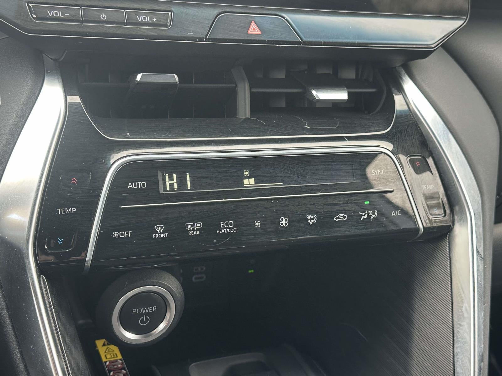 2023 Toyota Venza XLE