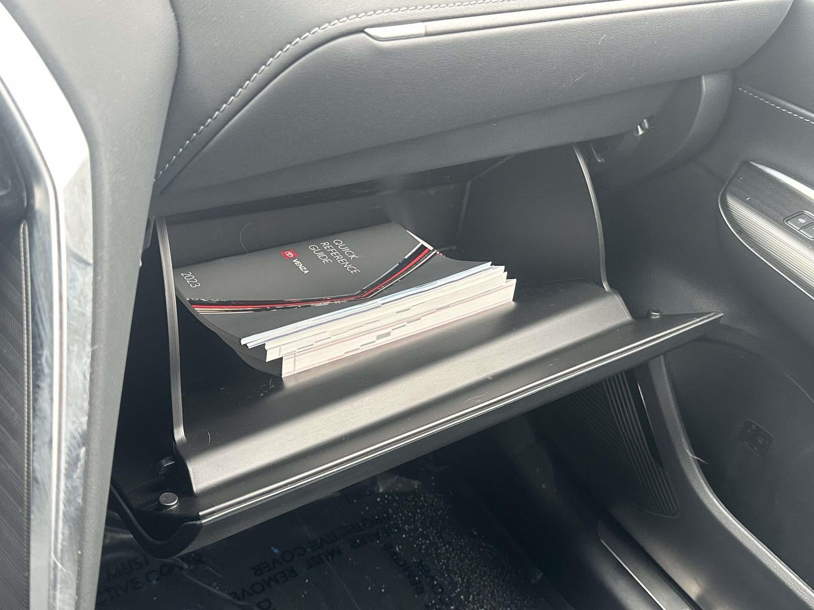 2023 Toyota Venza XLE