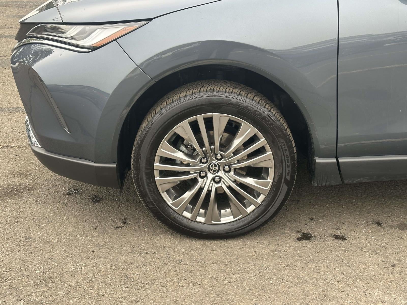 2023 Toyota Venza XLE