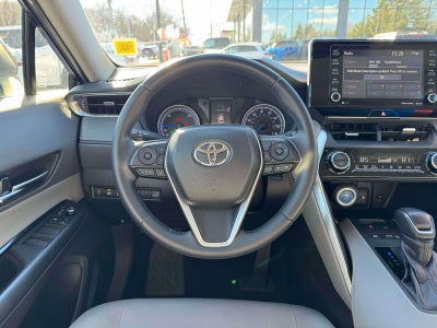 2021 Toyota Venza LE