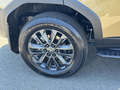 2026 Toyota Land Cruiser Base