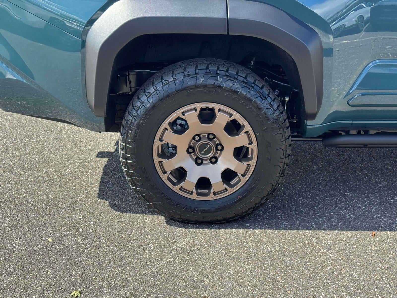2026 Toyota 4Runner Hybrid Trailhunter