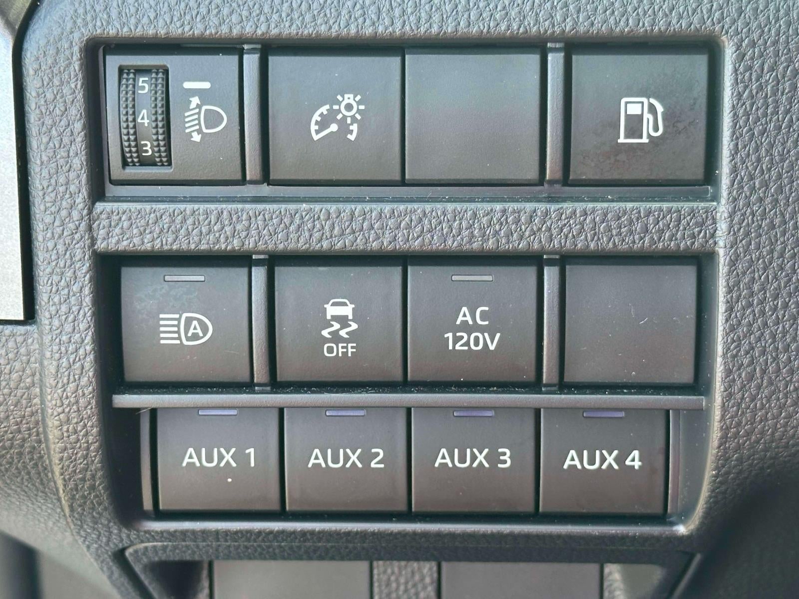 2025 Toyota 4Runner Hybrid TRD Off Road
