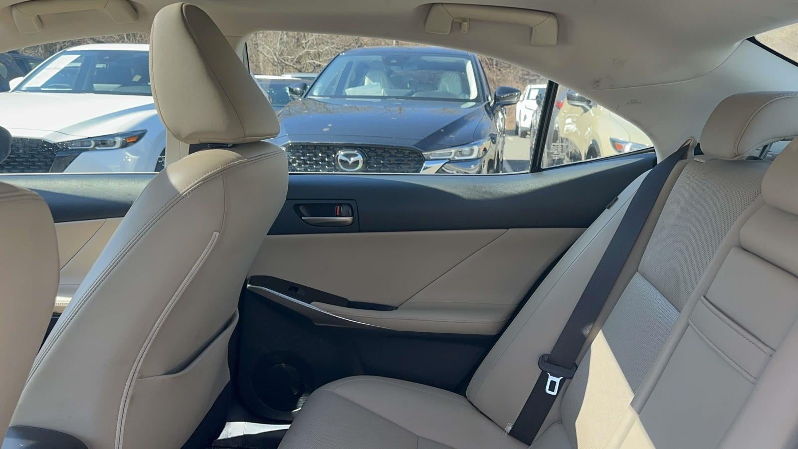 2018 Lexus IS 300 300