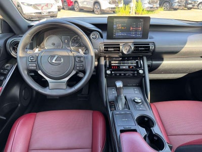 2024 Lexus IS 300 300