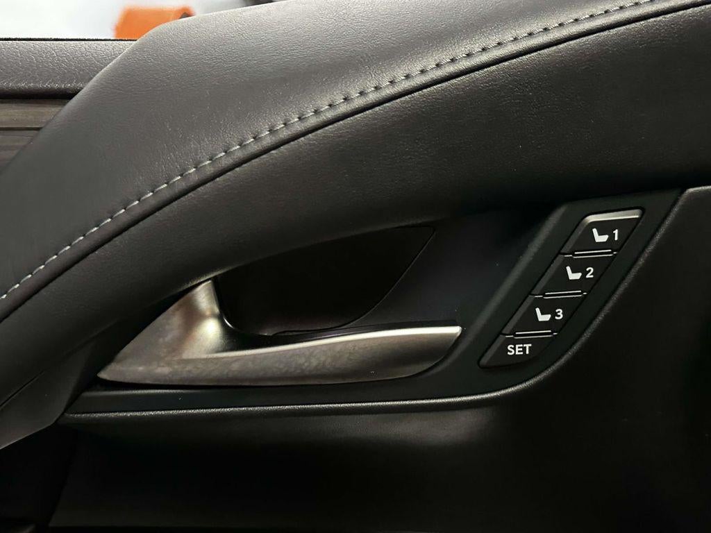 2018 Lexus LX 570 Two-Row