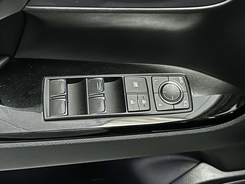 2018 Lexus LX 570 Two-Row
