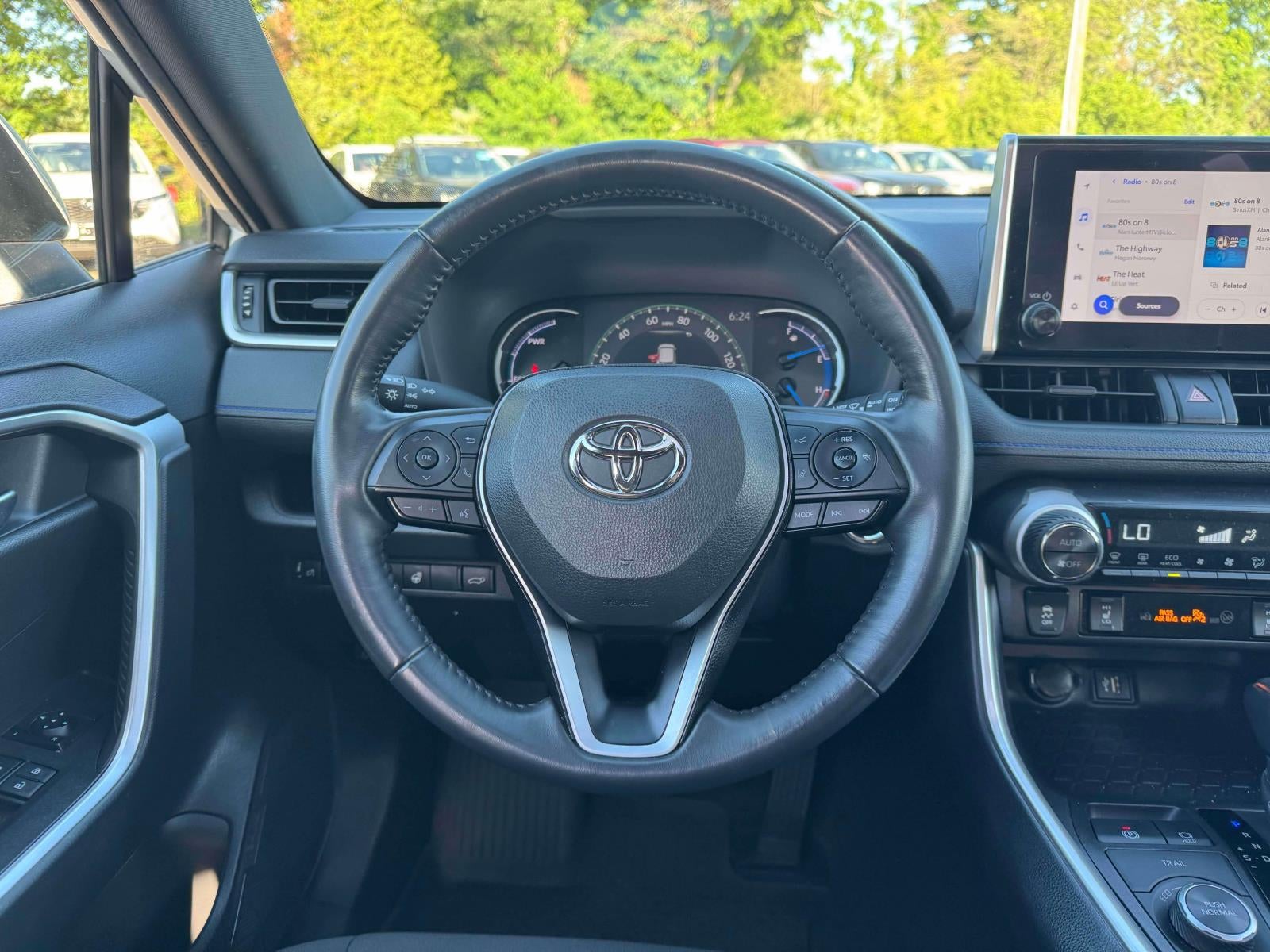 2023 Toyota RAV4 Hybrid SE