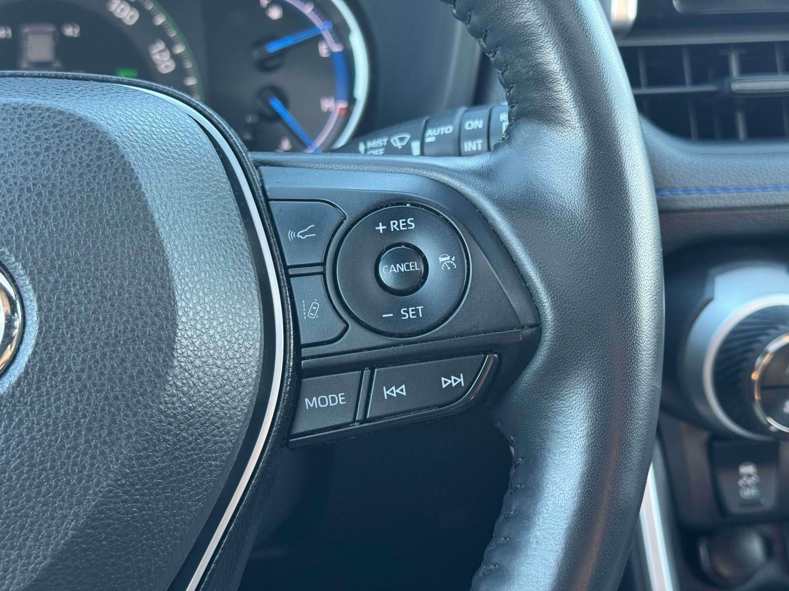 2023 Toyota RAV4 Hybrid SE