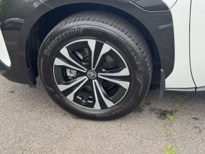 2024 Toyota bZ4X XLE